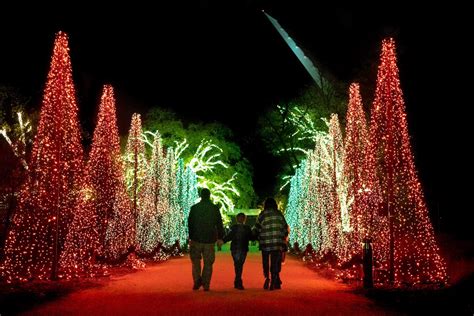 things to do in redding this weekend|REDDING HOLIDAY EVENTS GUIDE 2023 .